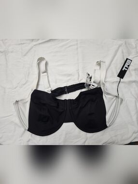 TA3 Two-Tone Black and White Underwire Lifty Bikini Top -Size XL